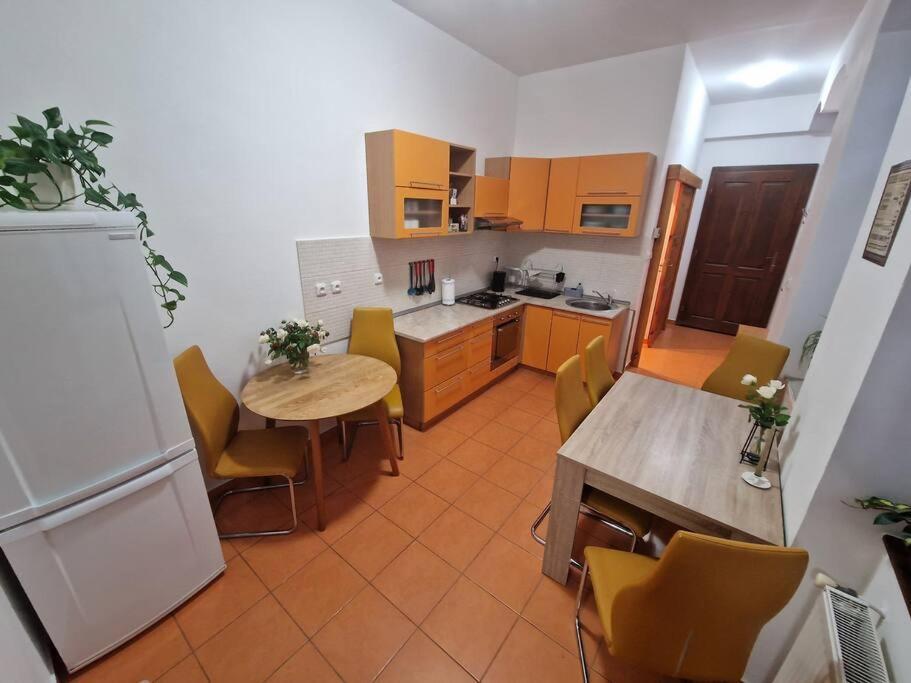 Matilda Old Town Apartment Кошице Экстерьер фото